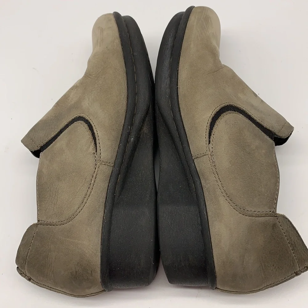 Dansko Grey Suede slip on shoes size  6.5 (Euro 37) - Picture 9 of 11